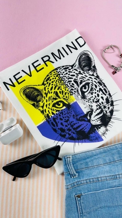 T-shirt ribana canelada Nevermind