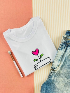 T-shirt Canelada Plante amor na internet