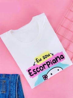 T-shirt ribana canelada Flork Signo Escorpião - comprar online
