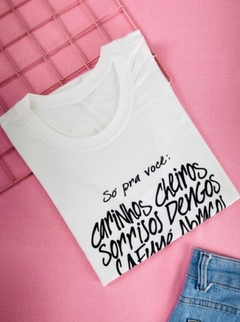 T-shirt ribana canelada Só pra você: carinhos, cheiros. - comprar online