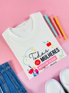 T-shirt ribana canelada Todas as mulheres nascem iguais mas as melhores se tornam professoras - comprar online
