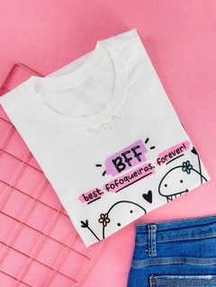 T-shirt ribana canelada Flork BFF best, fofoqueiras, forever! - comprar online