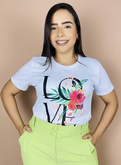 T-shirt Canelada Love flores - comprar online