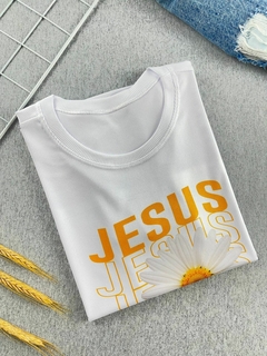 T-shirt Feminina Canelada Jesus eu sou o caminho a verdade e a vida - comprar online