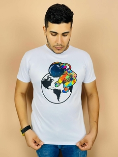 T-shirt Masculina Canelada Astronauta Autista