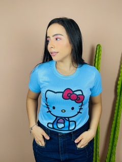 T-shirt Canelada Hello Kitty na internet