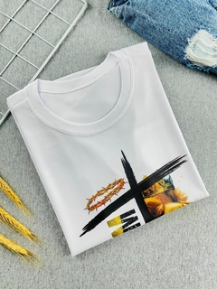 T-shirt Feminina Canelada Coragem - comprar online