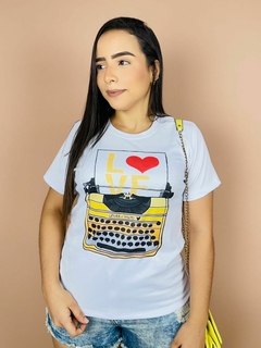 T-shirt Canelada Love máquina de datilografar - comprar online