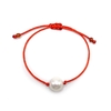 Pulseira pérola fio de seda vermelho