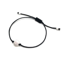 Pulseira Pérola Fio de seda - comprar online