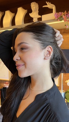 Ear cuff Topázio Branco - La Chica de Oro