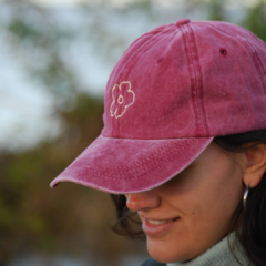 Gorra flor bordo - tienda online