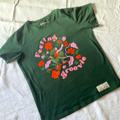 Remera Groovy verde