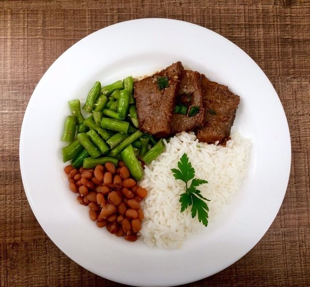 Carne Assada com Arroz Branco, Feijão e Vagem (350g) - comprar online