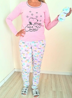 Pijama Feminino Longo estampa Snoopy nas estrelas - loja online