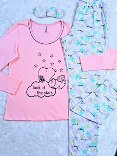 Pijama Feminino Longo estampa Snoopy nas estrelas