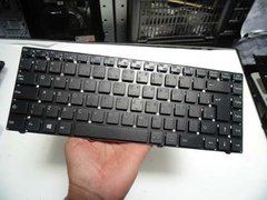 Teclado Para O Notebook Sti Na 1401 Mp-10f88pa-f51f Com Ç - comprar online