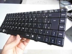 Teclado Para O Notebook Positivo Mobile V092362br1 Com Ç - comprar online