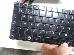 Teclado P O Notebook Toshiba Satellite L655 9z.n4wgv.006