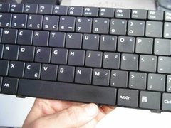 Teclado Para O Notebook Positivo Mobile V092362br1 Com Ç - loja online