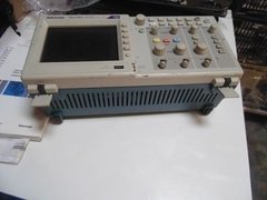 Osciloscópio Digital Tektronix Tbs 1062 60mhz 1gs/s