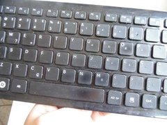 Teclado Para Notebook Samsung Rv411 Com Ç Com Moldura na internet