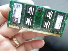 Memória Pc Kingston 667mhz Ddr2 2gb Kvr667d2n5/2g Ga-g31m-es2c