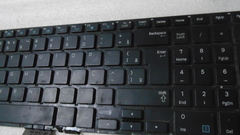 Teclado Para O Notebook Samsung Np670z5e - WFL USADOS de Informática