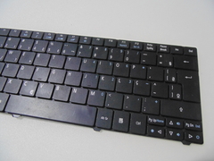 Imagem do Teclado Para O Notebook Acer Aspire One 722 Pk130i22a27