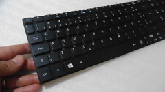 Teclado Para O Notebook Acer Aspire E5-571g-760q Pk130n41a30