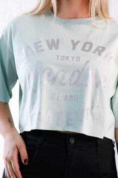 T-Shirt Cropped New York - Pura Vaidade