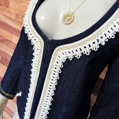 jaqueta jeans bobstore com bordado - Mamá Shop Brechó