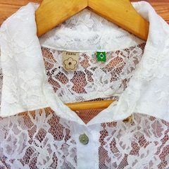 Camisa Branca de Renda Farm - Mamá Shop Brechó