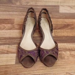 sandália marrom com renda em roxo luiza barcelos - comprar online