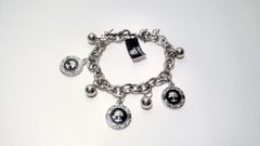 Pulsera Woden en internet