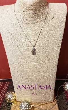 Dije Jamse - Anastasia B&D