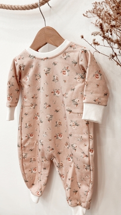 PIJAMA FRIZA FLORES ROSA - comprar online