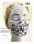 Máscara 3D floral preto e branco na internet