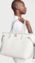 Bolsa de ombro Victoria’s Secret white woven - LINDA MARIA STORES