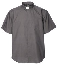 Camisa gris oscuro manga corta talle Xl