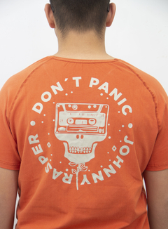 CAMISETA DON'T PANIC