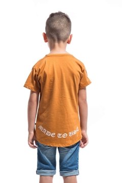 CAMISETA INFANTIL TO USE JR MOSTARDA na internet