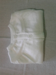 Casaquinho Branco de Tricot para Bebê 4 a 9 meses - comprar online