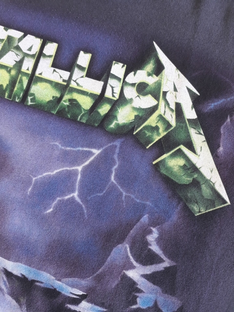 Camiseta CINZA Metallica - Creeping Death na internet