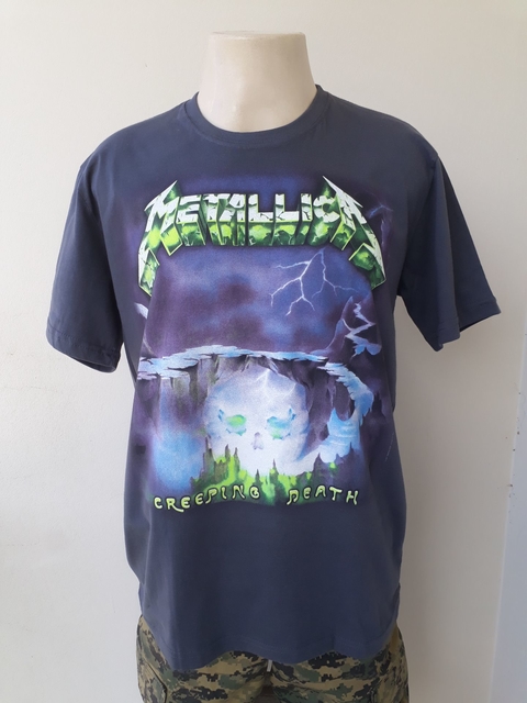 Camiseta CINZA Metallica - Creeping Death