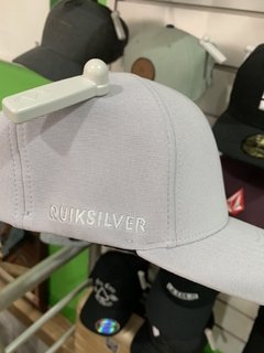 Boné QuickSilver na internet