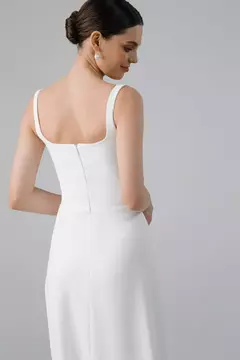 Vestido Noiva Evasê Fenda Minimalista - Atelier CV Couture