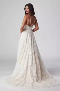 Vestido Noiva Princesa Fluído Bordado - comprar online