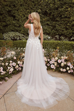 Vestido Noiva Tule Bordado 3D Clean - comprar online