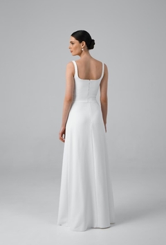 Vestido Noiva Evasê Fenda Minimalista - comprar online